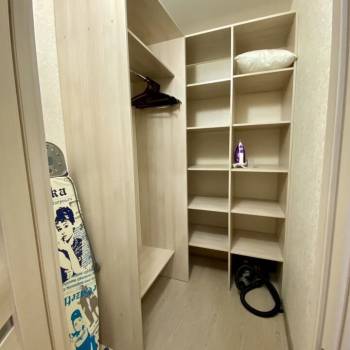 Сдается 1-комнатная квартира, 42 м²