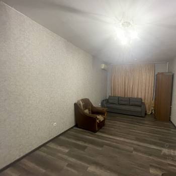 Сдается 1-комнатная квартира, 50 м²