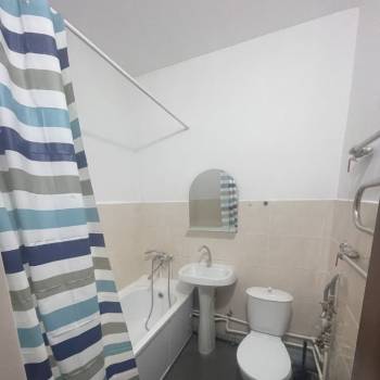 Сдается 1-комнатная квартира, 50 м²
