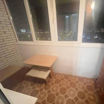 Сдается 1-комнатная квартира, 50 м²