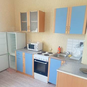 Сдается 1-комнатная квартира, 41 м²