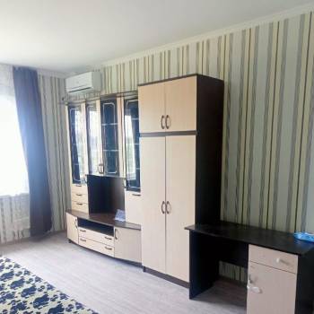 Сдается 1-комнатная квартира, 41 м²