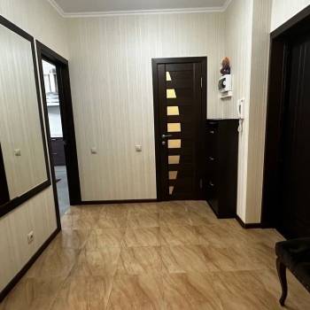 Сдается Многокомнатная квартира, 120 м²