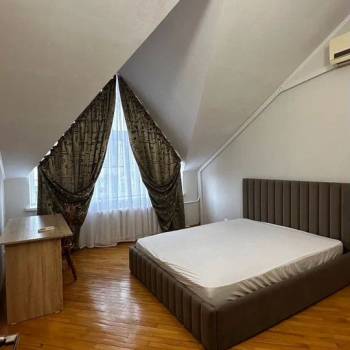 Сдается Многокомнатная квартира, 120 м²