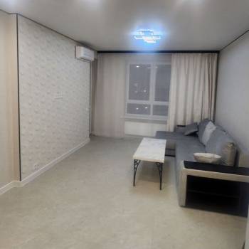 Сдается 1-комнатная квартира, 46 м²