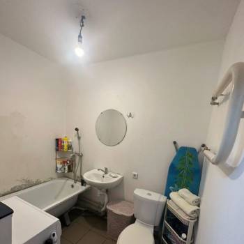 Продается 1-комнатная квартира, 36 м²
