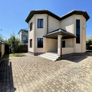 Продается Дом, 200 м²