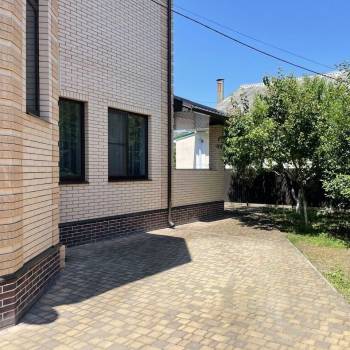 Продается Дом, 200 м²
