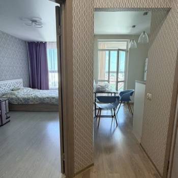Сдается 1-комнатная квартира, 40 м²