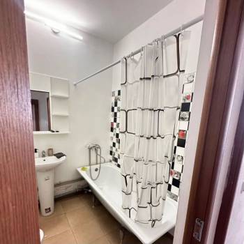 Сдается 1-комнатная квартира, 37 м²