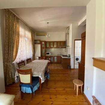 Сдается Дом, 190 м²