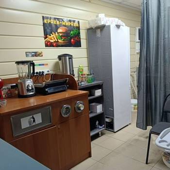 Сдается Торговое помещение, 18 м²
