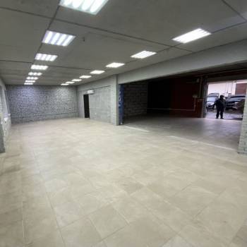 Сдается Нежилое помещение, 139 м²
