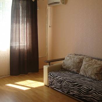 Сдается 2-х комнатная квартира, 70 м²