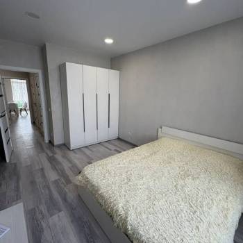 Сдается 2-х комнатная квартира, 60 м²