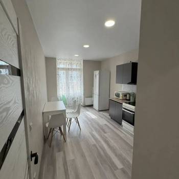 Сдается 2-х комнатная квартира, 60 м²