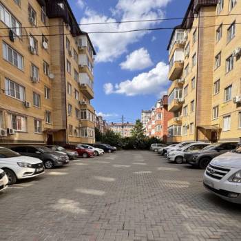 Продается 1-комнатная квартира, 42,3 м²