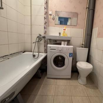 Продается 1-комнатная квартира, 42,3 м²