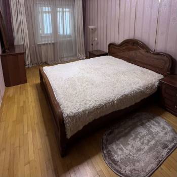 Сдается Многокомнатная квартира, 70 м²