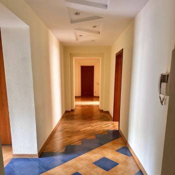 Продается Многокомнатная квартира, 234 м²