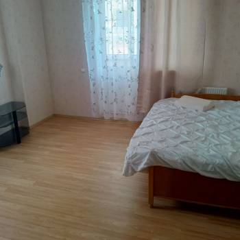 Сдается 2-х комнатная квартира, 74 м²