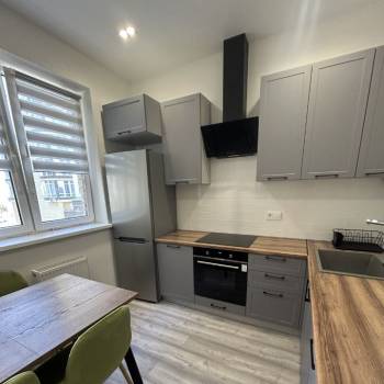 Сдается 2-х комнатная квартира, 58 м²