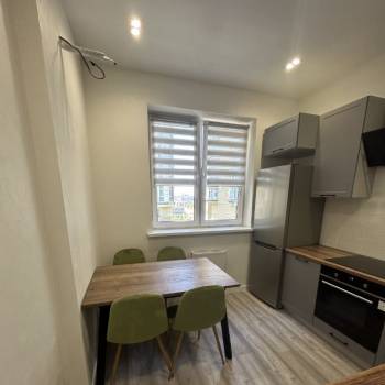 Сдается 2-х комнатная квартира, 58 м²