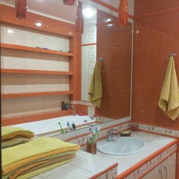 Сдается 2-х комнатная квартира, 64 м²