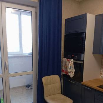 Сдается 1-комнатная квартира, 38 м²