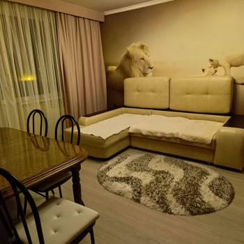 Сдается 2-х комнатная квартира, 60 м²
