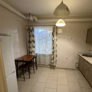 Сдается 1-комнатная квартира, 45 м²