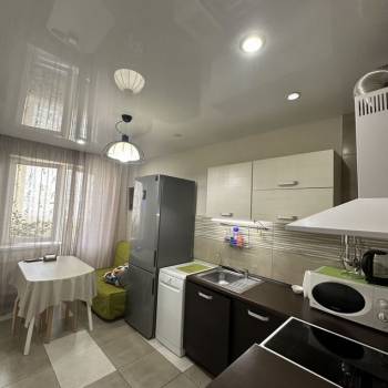 Сдается 2-х комнатная квартира, 60 м²