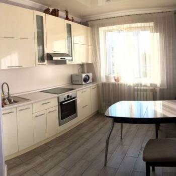 Продается 3-х комнатная квартира, 62 м²