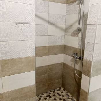 Продается 1-комнатная квартира, 50 м²