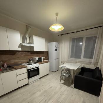 Сдается 1-комнатная квартира, 36 м²