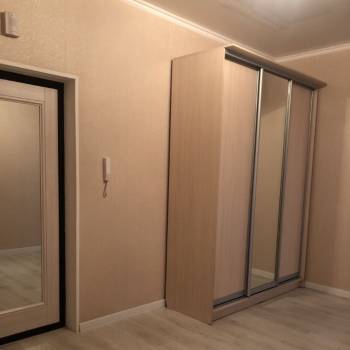 Продается 2-х комнатная квартира, 80 м²