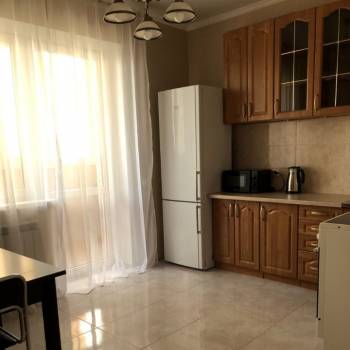 Продается 2-х комнатная квартира, 80 м²