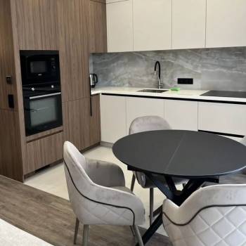 Сдается 1-комнатная квартира, 39 м²