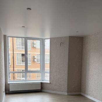 Продается 1-комнатная квартира, 48 м²