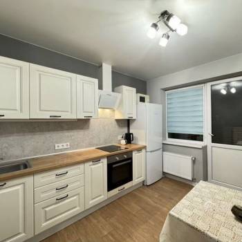 Продается 1-комнатная квартира, 44 м²