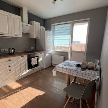 Продается 1-комнатная квартира, 44 м²