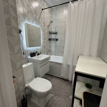 Сдается 1-комнатная квартира, 42 м²