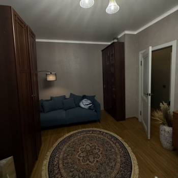 Продается 1-комнатная квартира, 37,2 м²
