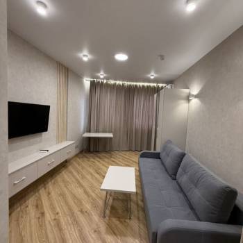 Сдается 1-комнатная квартира, 43 м²