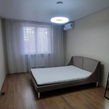 Сдается 2-х комнатная квартира, 60 м²