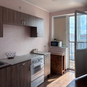 Сдается 1-комнатная квартира, 35 м²