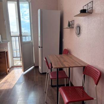 Сдается 1-комнатная квартира, 35 м²