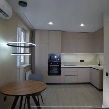 Сдается Многокомнатная квартира, 68 м²