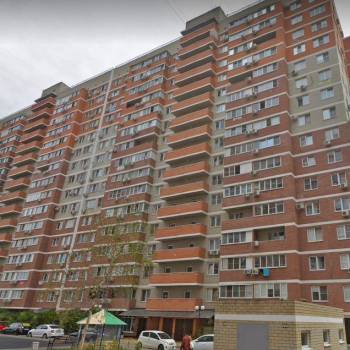 Сдается 1-комнатная квартира, 43 м²