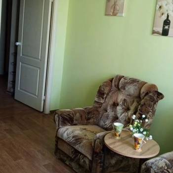 Сдается 1-комнатная квартира, 42 м²